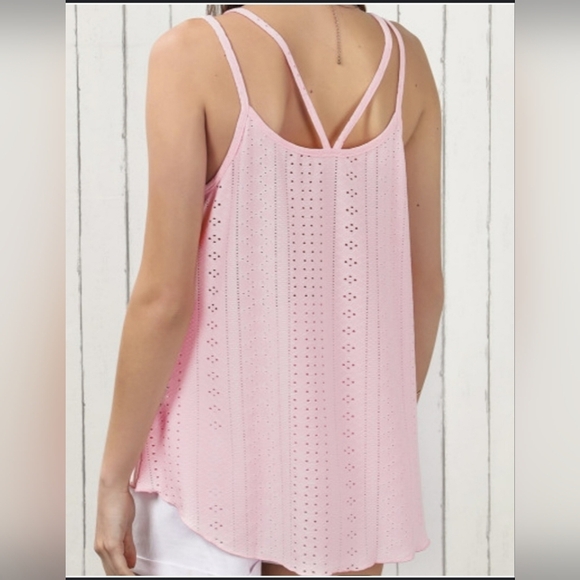 Eyelet Strappy Scoop-Neck Tank Top Light Pink Size Large - Picture 2 of 16